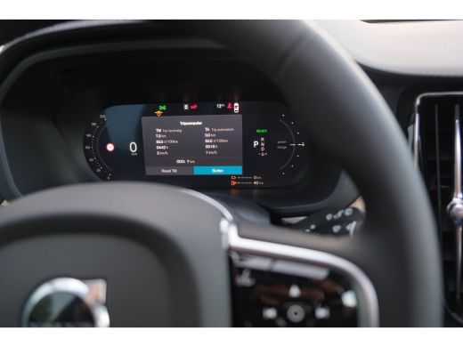 Volvo  XC60 2.0 T6 Plug-in hybrid AWD Ultra Bright | 20'' Lichtmetalen velgen | Harmann Kardon | Panorama dak... ActivLease financial lease