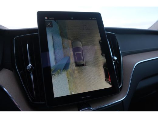 Volvo  XC60 2.0 T6 Plug-in hybrid AWD Ultra Bright | 20'' Lichtmetalen velgen | Harmann Kardon | Panorama dak... ActivLease financial lease