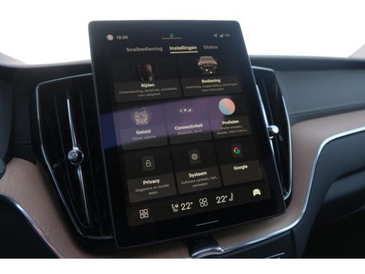 Volvo  XC60 2.0 T6 Plug-in hybrid AWD Ultra Bright | 20'' Lichtmetalen velgen | Harmann Kardon | Panorama dak... ActivLease financial lease