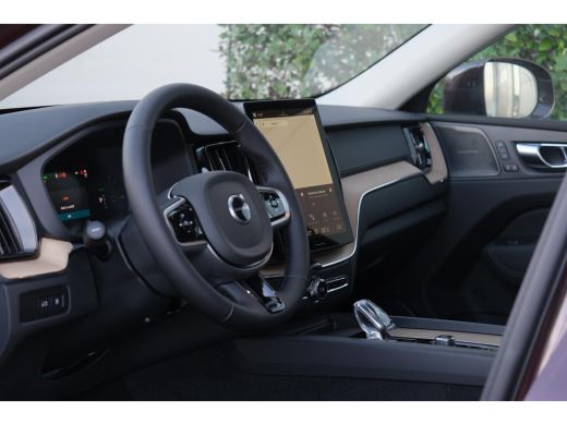 Volvo  XC60 2.0 T6 Plug-in hybrid AWD Ultra Bright | 20'' Lichtmetalen velgen | Harmann Kardon | Panorama dak... ActivLease financial lease