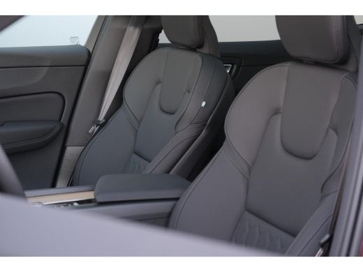 Volvo  XC60 2.0 T6 Plug-in hybrid AWD Ultra Bright | 20'' Lichtmetalen velgen | Harmann Kardon | Panorama dak... ActivLease financial lease