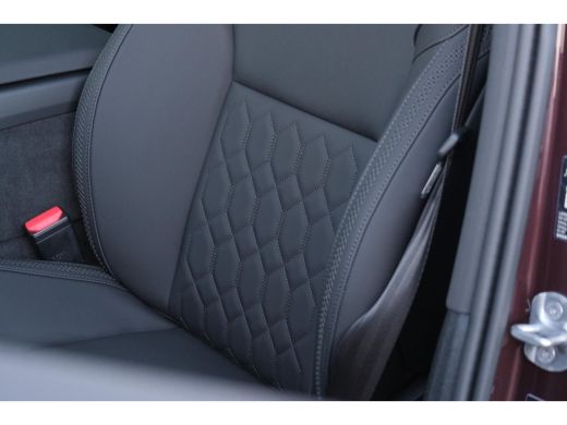 Volvo  XC60 2.0 T6 Plug-in hybrid AWD Ultra Bright | 20'' Lichtmetalen velgen | Harmann Kardon | Panorama dak... ActivLease financial lease