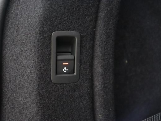 Audi A4 35 TFSI S edition Competion | Origineel NL | Trekhaak | Sfeerverlichting | Virtual Cockpit | Carp... ActivLease financial lease