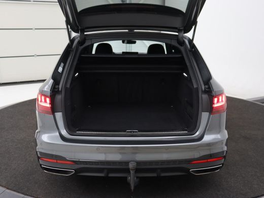 Audi A4 35 TFSI S edition Competion | Origineel NL | Trekhaak | Sfeerverlichting | Virtual Cockpit | Carp... ActivLease financial lease