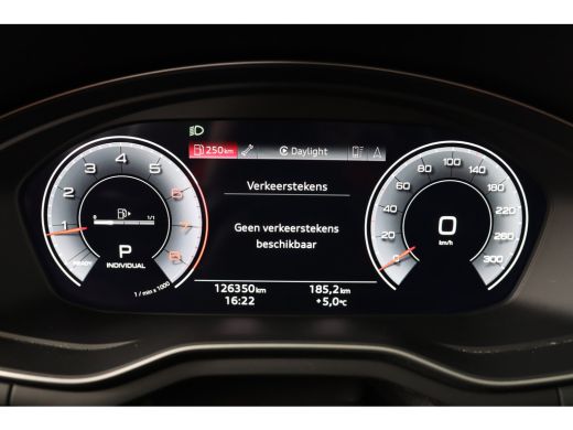 Audi A4 Avant 35 TFSI S edition Competition | 1e Eigenaar! | Dealer Onderhouden! | B&O | Virtual | Sports... ActivLease financial lease