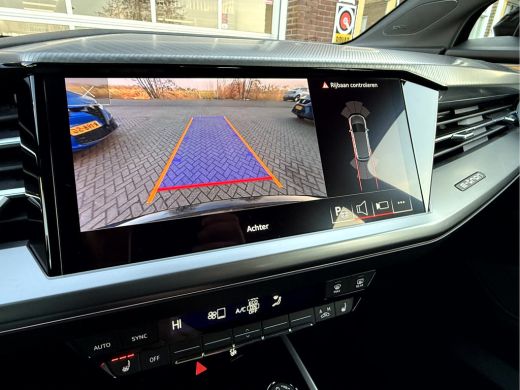 Audi Q4 e-tron 35 Advanced edition SOH 92%, Camera, Sonos Audio, Stoelverwarming, Adap. Cruise ActivLease financial lease