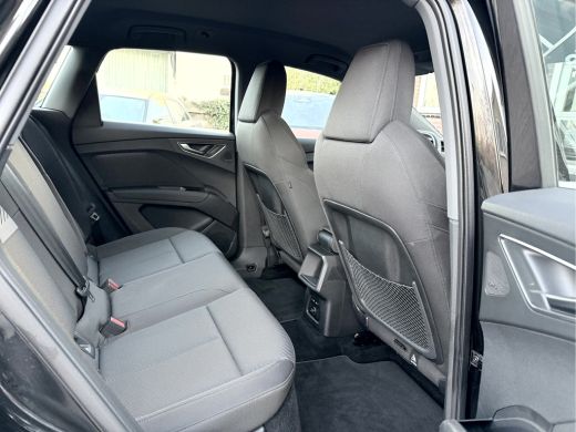 Audi Q4 e-tron 35 Advanced edition SOH 92%, Camera, Sonos Audio, Stoelverwarming, Adap. Cruise ActivLease financial lease