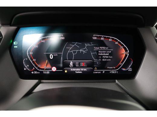 BMW 1 Serie 118i Executive Edition M Sport Line | Automaat | Sportstoelen | Navi | Clima | Half Leder | Cruis... ActivLease financial lease