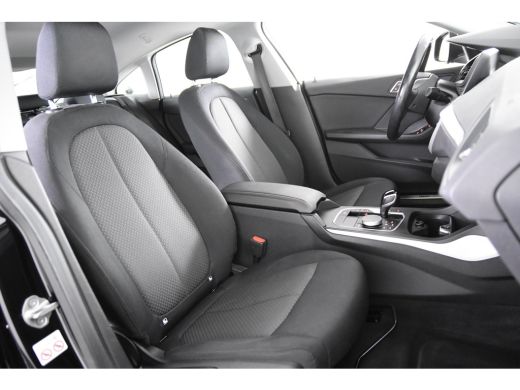 BMW 2 Serie 218i Grand Coup&eacute; *1ste Eigenaar*Navigatie*Carplay*DAB* ActivLease financial lease