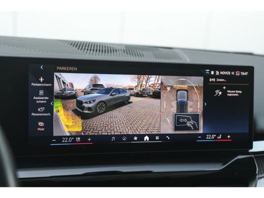 BMW 5 Serie 520i M Sport Automaat / Panoramadak / Trekhaak / Adaptief onderstel professional / Stoelventilati... ActivLease financial lease