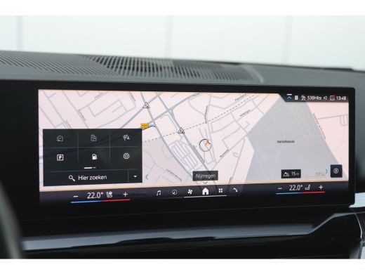 BMW 5 Serie 520i M Sport Automaat / Panoramadak / Trekhaak / Adaptief onderstel professional / Stoelventilati... ActivLease financial lease