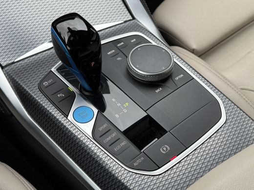 BMW i4 M50 84 kWh | Camera | Leder | Carplay | ActivLease financial lease