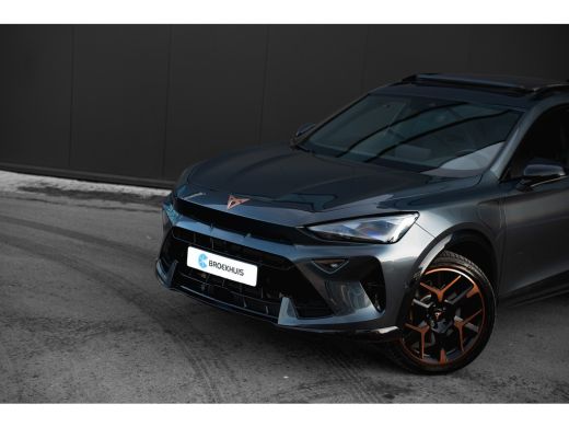 CUPRA Formentor 1.5 TSI e-Hybrid 272pk VZ Performance | Panoramadak | Trekhaak | Stoelen Elektrisch | Leder | 360... ActivLease financial lease