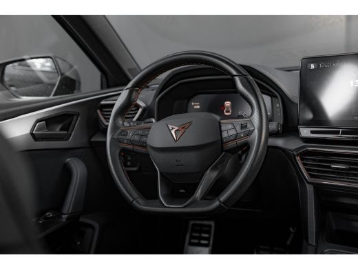 CUPRA Leon Sportstourer 1.4 245 PK e-Hybrid VZ Business Carplay | Adaptive cruise control | Achteruitrijcamera | Panoramadak ActivLease financial lease