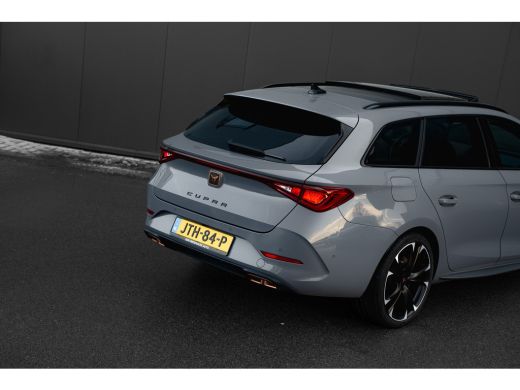 CUPRA Leon Sportstourer 1.4 245 PK e-Hybrid VZ Business Carplay | Adaptive cruise control | Achteruitrijcamera | Panoramadak ActivLease financial lease