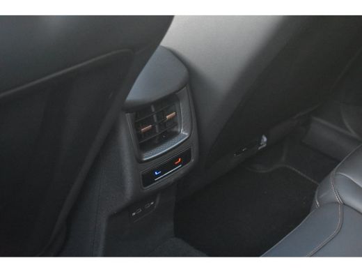 CUPRA Terramar 1.5 e-Hybrid 272PK America&acute;s Cup Limited Edition | Schuif-kanteldak | Trekhaak | Sennheiser Audio... ActivLease financial lease