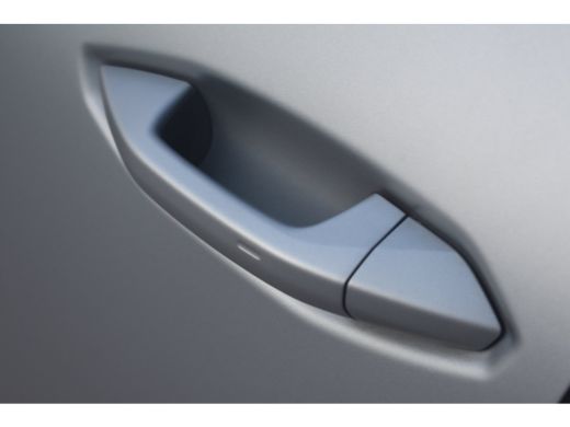 CUPRA Terramar 1.5 e-Hybrid 272PK America&acute;s Cup Limited Edition | Schuif-kanteldak | Trekhaak | Sennheiser Audio... ActivLease financial lease