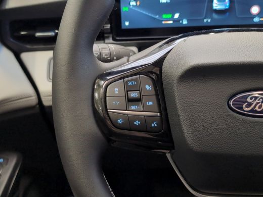 Ford Puma Gen-E Premium 44 kWh | Pano | Adap. Cruise | Winter Pack | Navigatie ActivLease financial lease