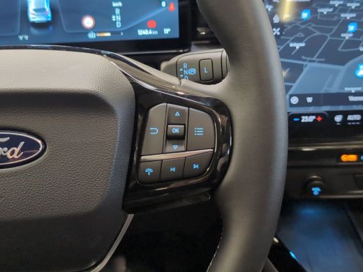 Ford Puma Gen-E Premium 44 kWh | Pano | Adap. Cruise | Winter Pack | Navigatie ActivLease financial lease