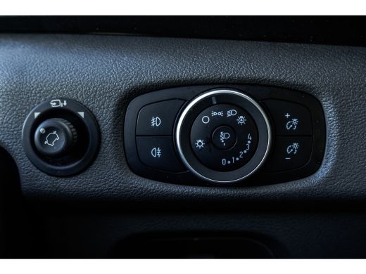 Ford Transit 350 2.0 TDCI L4H3 | Carplay | Camera | Cruise | Airco ActivLease financial lease