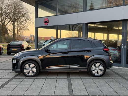 Hyundai Kona Aut. EV Fashion 64kWh | Navi | Camera | HUD | KRELL Sound | ActivLease financial lease