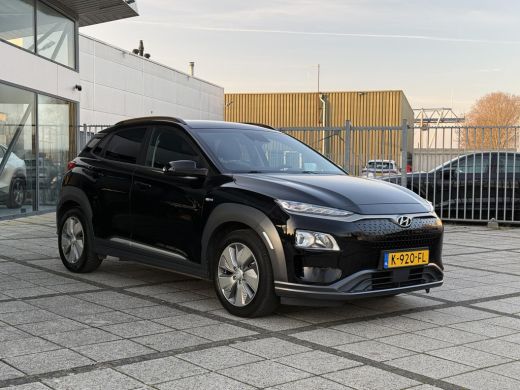 Hyundai Kona Aut. EV Fashion 64kWh | Navi | Camera | HUD | KRELL Sound | ActivLease financial lease