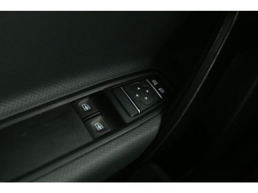 Mercedes-Benz Citan 110 CDI 96PK | 3-Zits | Euro6 | Airco | Schuifdeur L+R | Cruise | Camera | Carplay | Stoelverw. ActivLease financial lease