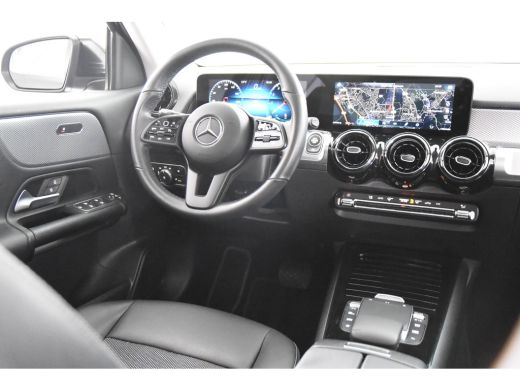 Mercedes-Benz GLB 200 Business Solution *1ste Eigenaar*Leer*Navigatie*Stoelverwarming* ActivLease financial lease