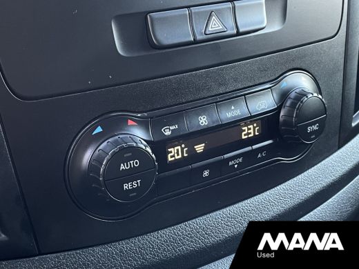 Mercedes-Benz Vito 111CDI Lang L2H1 DC Comfort Airco Cruise control PDC Navigatie i.z.g.st. ActivLease financial lease