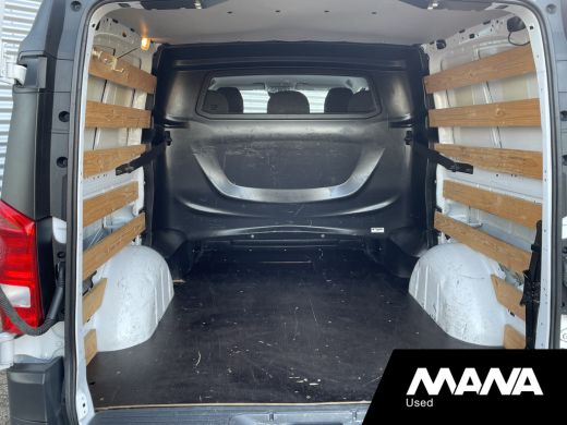 Mercedes-Benz Vito 111CDI Lang L2H1 DC Comfort Airco Cruise control PDC Navigatie i.z.g.st. ActivLease financial lease