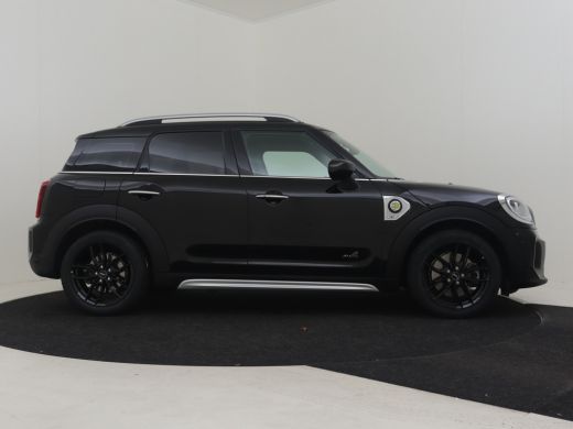 Mini Countryman 2.0 Cooper S E ALL4 220pk | Navigatie | Cruise control | App connect | Parkeersensoren v+a | Led ... ActivLease financial lease