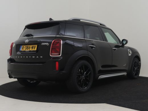 Mini Countryman 2.0 Cooper S E ALL4 220pk | Navigatie | Cruise control | App connect | Parkeersensoren v+a | Led ... ActivLease financial lease