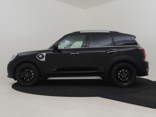Mini Countryman 2.0 Cooper S E ALL4 220pk | Navigatie | Cruise control | App connect | Parkeersensoren v+a | Led ... ActivLease financial lease