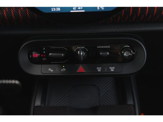 Mini Countryman JCW ALL4 Automaat / John Cooper Works / Pakket XL / 20" JCW Flag Spoke 2-tone ActivLease financial lease