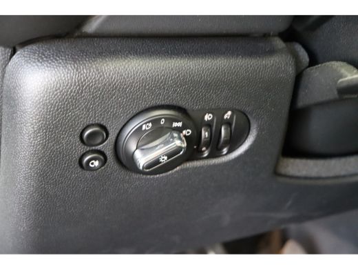 Mini One Cabrio One Classic / Sportstoelen / Comfort Access / Stuurverwarming / LED / Airconditioning / Cruise Co... ActivLease financial lease