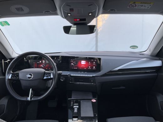 Opel Astra Sports Tourer 1.6 Turbo 260pk Hybrid PHEV Carplay Sensoren voor/achter Dab Adaptieve cruise ActivLease financial lease