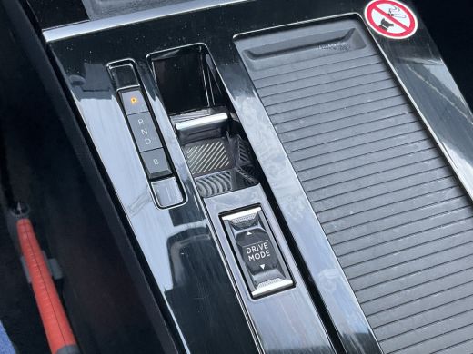 Opel Astra Sports Tourer 1.6 Turbo 260pk Hybrid PHEV Carplay Sensoren voor/achter Dab Adaptieve cruise ActivLease financial lease