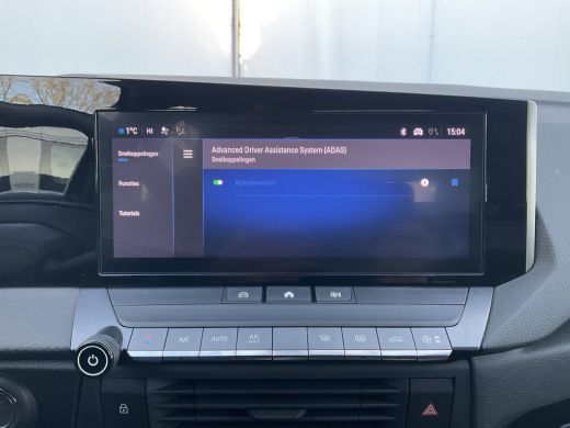 Opel Astra Sports Tourer 1.6 Turbo 260pk Hybrid PHEV Carplay Sensoren voor/achter Dab Adaptieve cruise ActivLease financial lease