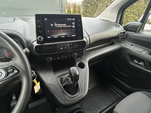 Opel Combo 1.5D 102 PK / L2H1 / 1e EIG. / GLOBELYST INRICHTING / AIRCO / CRUISE / NAVI / APPLE CARPLAY / PDC ActivLease financial lease