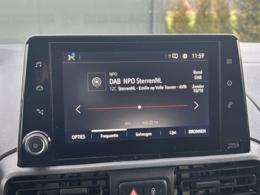 Opel Combo 1.5D 102 PK / L2H1 / 1e EIG. / GLOBELYST INRICHTING / AIRCO / CRUISE / NAVI / APPLE CARPLAY / PDC ActivLease financial lease