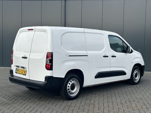 Opel Combo 1.5D 102 PK / L2H1 / 1e EIG. / GLOBELYST INRICHTING / AIRCO / CRUISE / NAVI / APPLE CARPLAY / PDC ActivLease financial lease