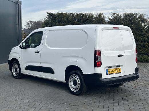 Opel Combo 1.5D 102 PK / L2H1 / 1e EIG. / GLOBELYST INRICHTING / AIRCO / CRUISE / NAVI / APPLE CARPLAY / PDC ActivLease financial lease
