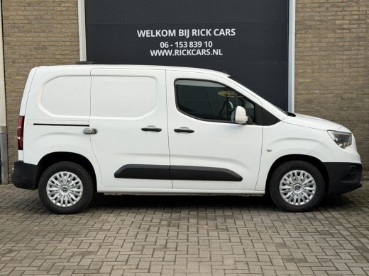 Opel Combo 1.5D L1H1 Edition CarPlay/navigatie/Cruise control/trekhaak ActivLease financial lease