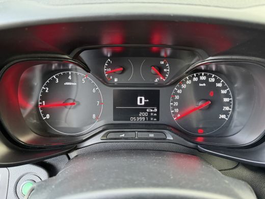 Opel Combo 1.5D L1H1 Edition CarPlay/navigatie/Cruise control/trekhaak ActivLease financial lease