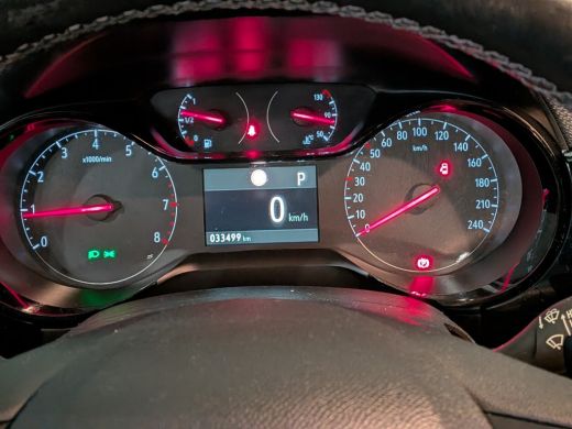 Opel Corsa 1.2 Edition | Automaat | Navigatie | Stoelverwarming | Lichtmetaal | Parkeersensoren | 33.500km | ActivLease financial lease