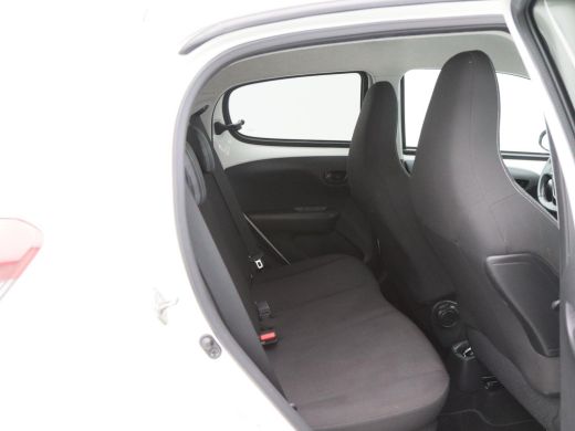 Peugeot 108 1.0 e-VTi Style | Bluetooth | 15 Inch | 75.236 Km!! ActivLease financial lease