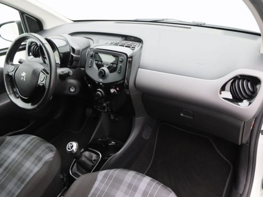 Peugeot 108 1.0 e-VTi Style | Bluetooth | 15 Inch | 75.236 Km!! ActivLease financial lease