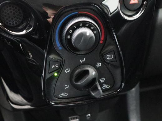 Peugeot 108 1.0 e-VTi Style | Bluetooth | Airco | 15 Inch | 40.194 Km!! ActivLease financial lease