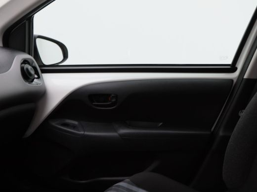 Peugeot 108 1.0 e-VTi Style | Bluetooth | Airco | 15 Inch | 40.194 Km!! ActivLease financial lease