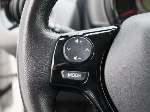 Peugeot 108 1.0 e-VTi Style | Bluetooth | Airco | 15 Inch | 40.194 Km!! ActivLease financial lease